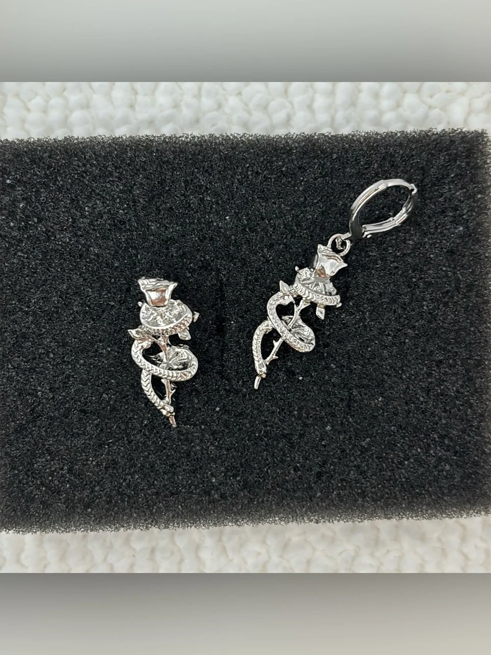 Snake Rose Flower Dangle Drop Earrings for Men Women Streetwear Punk Hip Hop